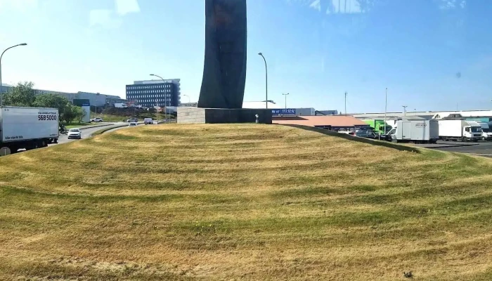 Fyrir Stafni -  Skulptur - Reykjavík