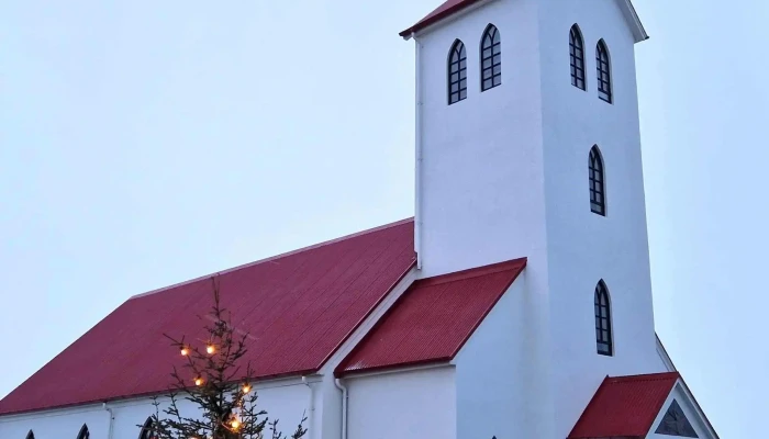 Gardakirkja Einkunn - Garðabær
