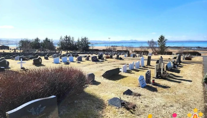Garðakirkjugarður - Garðabær