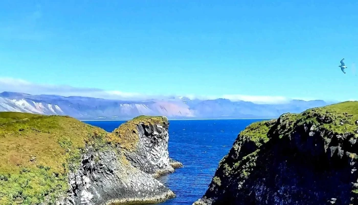 Gatklettur -  Hvernig A Að Komast þangað - Arnarstapi