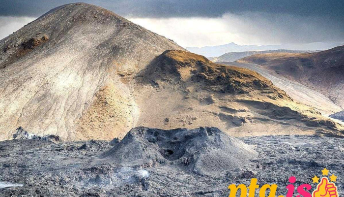 Geldingadalir Volcano -  Ferðamannastaður - Grindavík