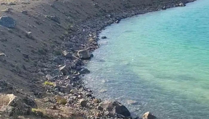 Gigvatnsvatn Green Lakegraenesvatn Fjall - Vacio