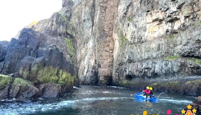 Gjain Utan Vid Syrdalsvoga Ferðamannastaður - Vík