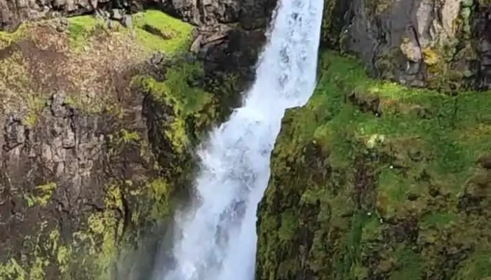 Gljufursarfoss Myndskeid - Gljúfursá, Gljúfur