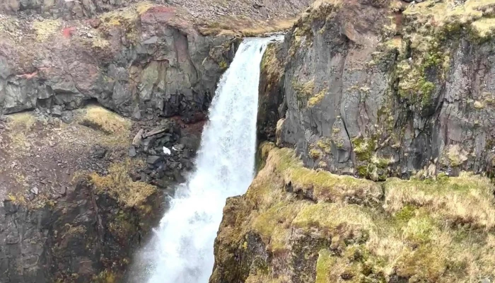 Gljufursarfoss Nalægt Mer - Gljúfursá, Gljúfur
