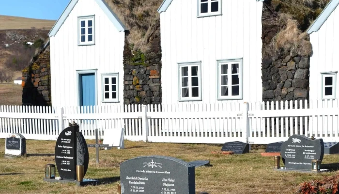 Grenjadarstadur Instagram - Húsavík