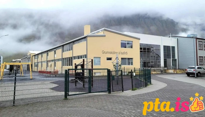 Grunnskolinn A Isafirdi Grunnskoli - Ísafjörður