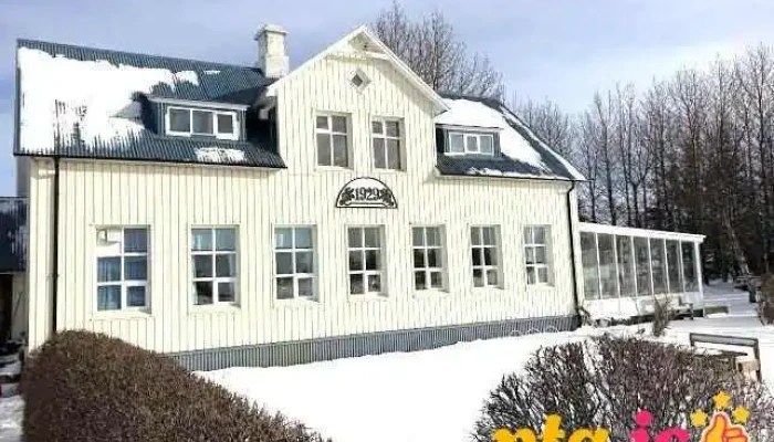 Guesthouse Húsið - Hvolsvöllur