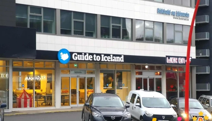 Guide To Iceland -  Naerumhverfi - Reykjavík