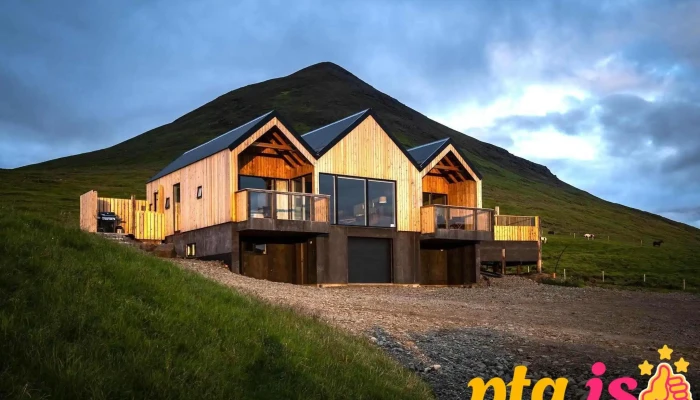 Haafell Lodge Skali - Búðardalur