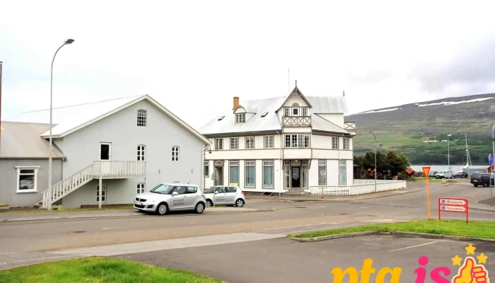 Haaloftid Husgagna Og Heimilisvoruverslun - Akureyri