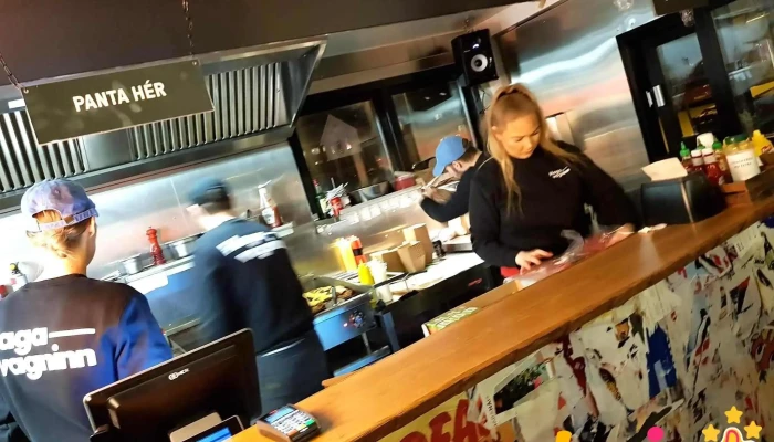 Hagavagninn -  Stemning - Reykjavík