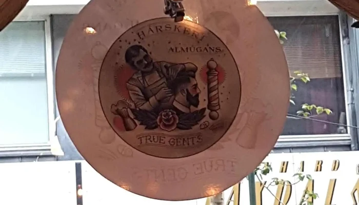 Hárskeri Almúgans - Common Joes barbershop - 101 Reykjavík