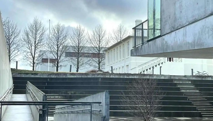 Haskoli Islands Nyjast - Reykjavík
