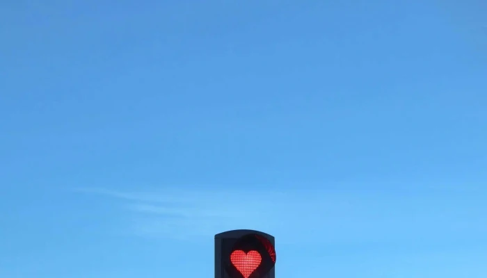 Hearts Of Akureyri Traffic Light -  Nalægt Mer - Akureyri