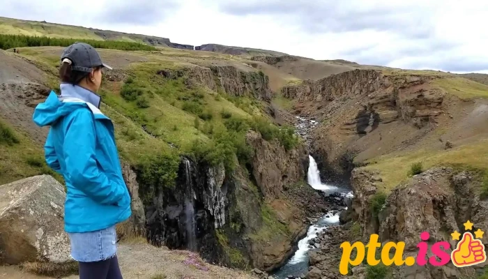 Hengifoss -  Fjall - Egilsstaðir