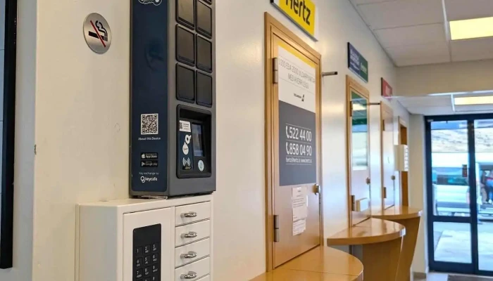 Hertz Car Rental -    Isafjordur Airport Nyjast - Ísafjörður