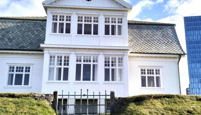 Hofdi Myndbond - Reykjavík