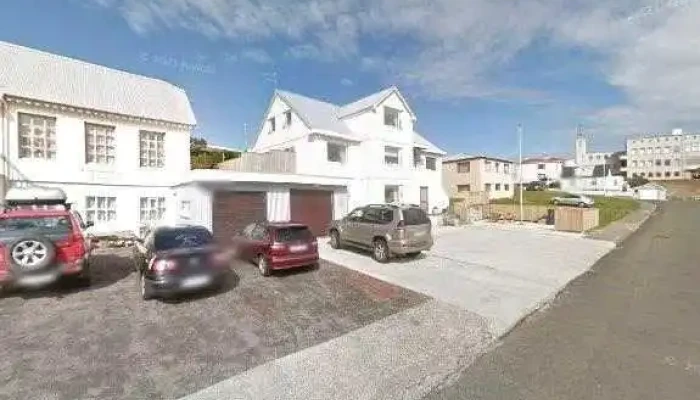 Holmur Inn Street View 360deg - Stykkishólmur