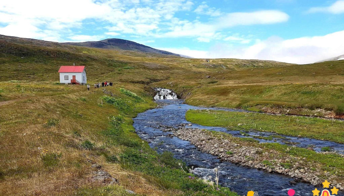 Hornstrandir Fridland Laeknishusid - Ísafjörður