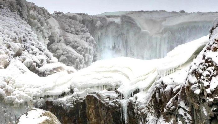 Hrafnabjargafoss -  Simi - Svartarkot