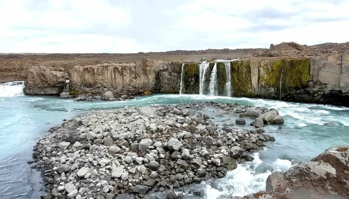 Hrafnabjargafoss - Svartarkot