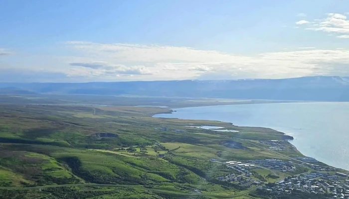 Husavik Mountain Nalægt Mer - Húsavík
