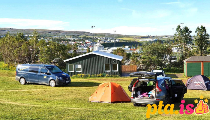 Husavik Tjaldsvaedi Ganga - Húsavík