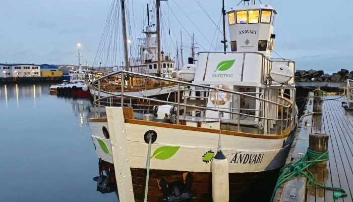 Husavikurhofn Afslættir - Húsavík