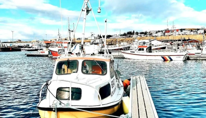 Husavikurhofn Nyjast - Húsavík