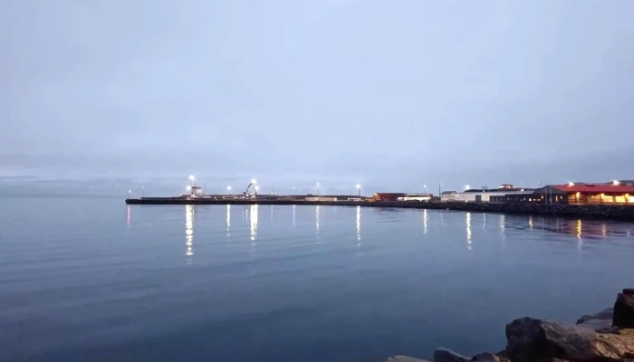 Husavikurhofn Vefsiða - Húsavík
