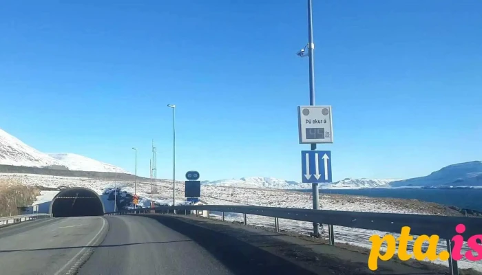 Hvalfjardargong Fjall - Hvalfjarðargöng