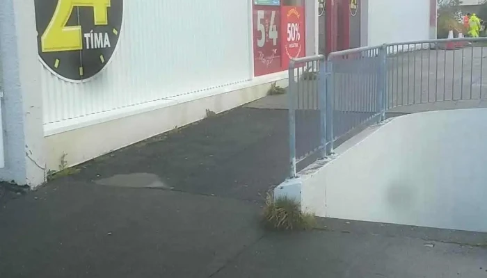 Iceland -  Bilastaedi - Reykjavík