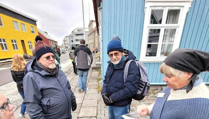 Isafjordur Guide Heimilisfang - Ísafjörður