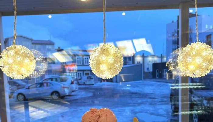 Isbudin Akureyri Vefsiða - Akureyri