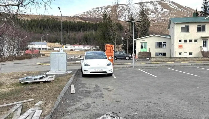 Isorka Charging Station - Ketilsbraut 22