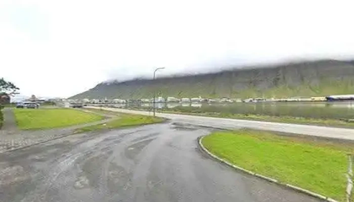 Ithrottahusid Torfnesi Street View 360deg - Ísafjörður