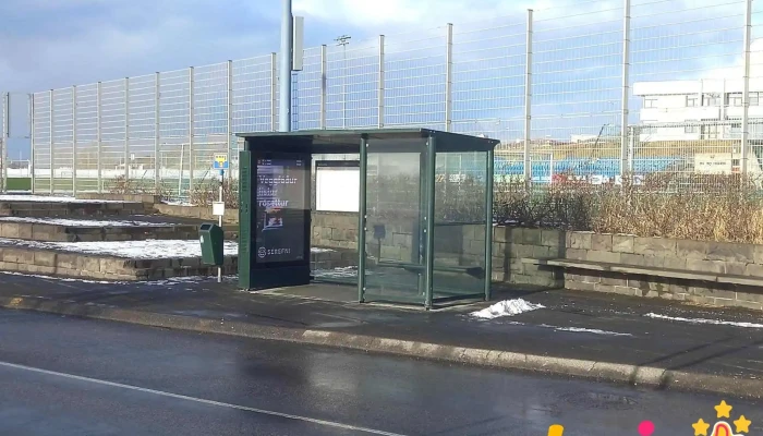 Ithrottamidstod Seltjarnarness Bus Stop - Seltjarnarnes