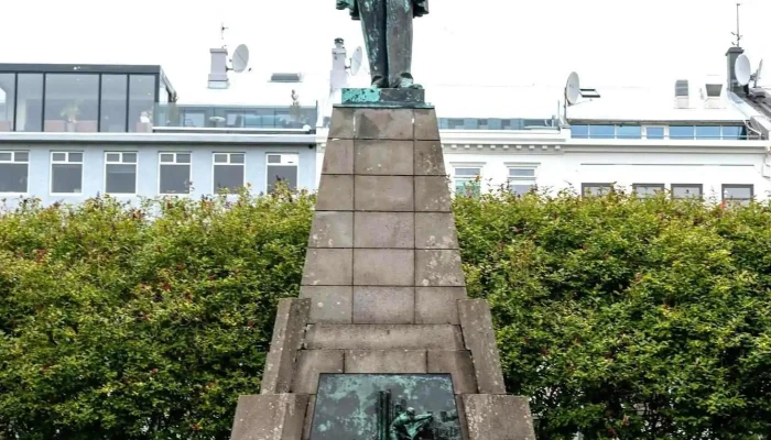 Jon Sigurdsson Sjoflutningar - Reykjavík