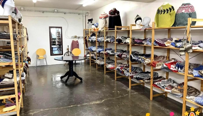 Kadlin Local Handcraft Fra Eiganda - Húsavík