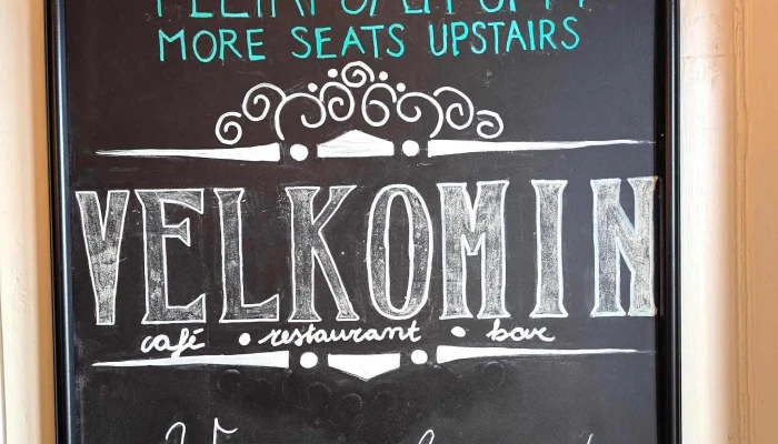 Kaffi Ilmur -  Simi - Akureyri