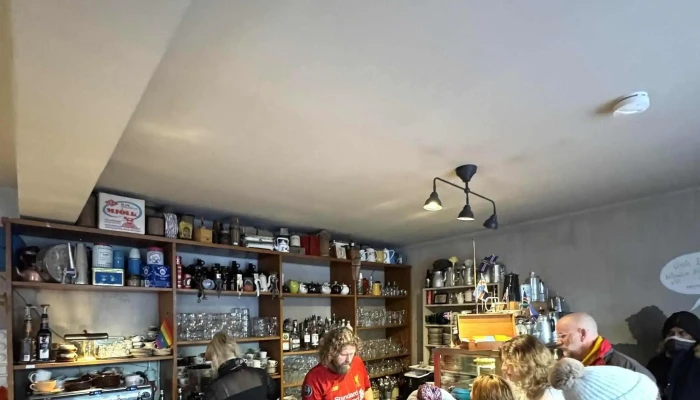 Kaffihus Bakkabraedra Safn - Dalvík