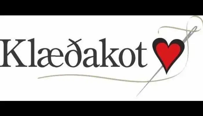 Klaedakot Fra Eiganda - Ísafjörður