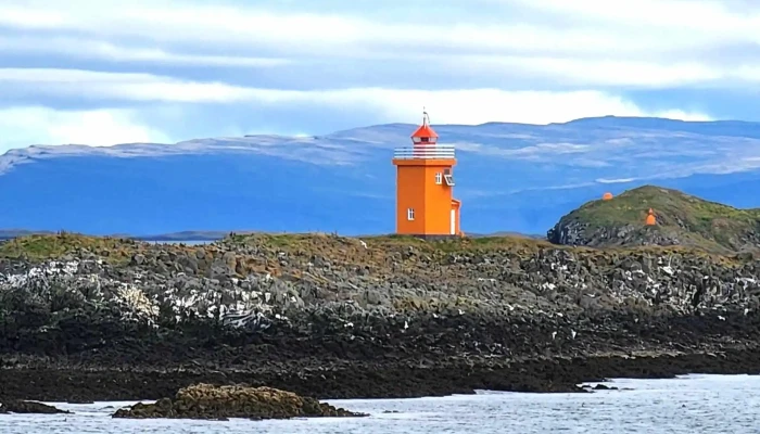 Klofningsviti -  Safn - Þorpið Í Flatey