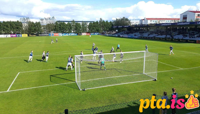 Kr Vollurinn Knattspyrna - Reykjavík