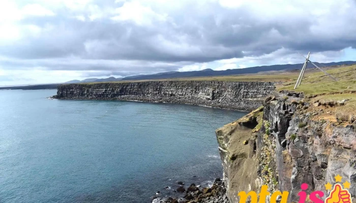 Krisuvikurberg Ferðamannastaður - Iceland