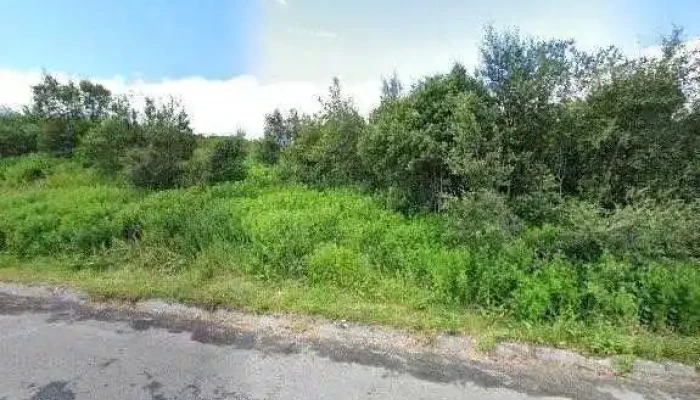 Kubbur -  Endurvinnslustoð - Egilsstaðir