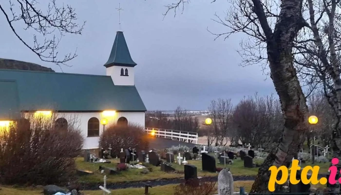 Lagafellskirkjugardur Kirkjugarður - Mosfellsbær