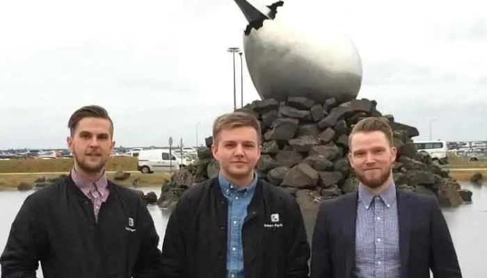 Lagning -    Bilastaedathjonusta A Leifsstod Fra Eiganda - Brottför