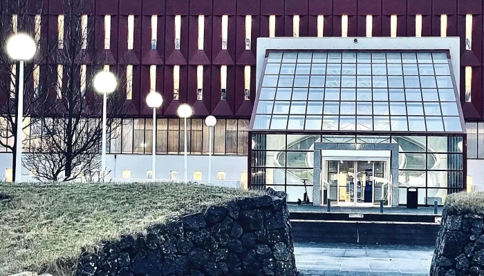 Landsbokasafn Islands   Haskolabokasafn Reykjavik - Reykjavík